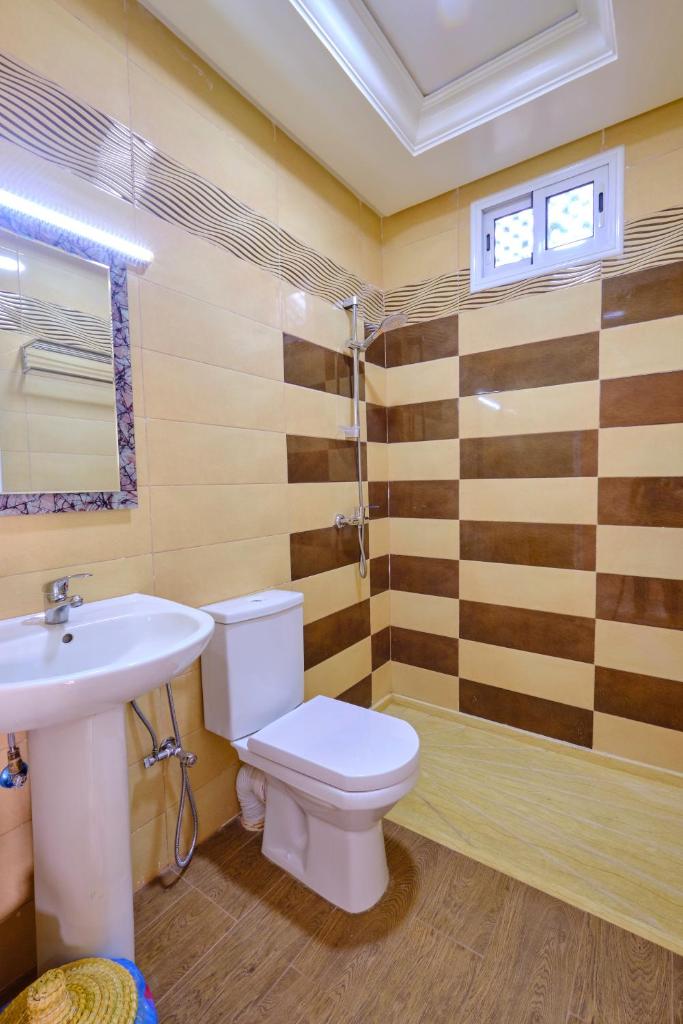 Двухместный (Большой двухместный номер с 1 кроватью), Hotel Central Palace