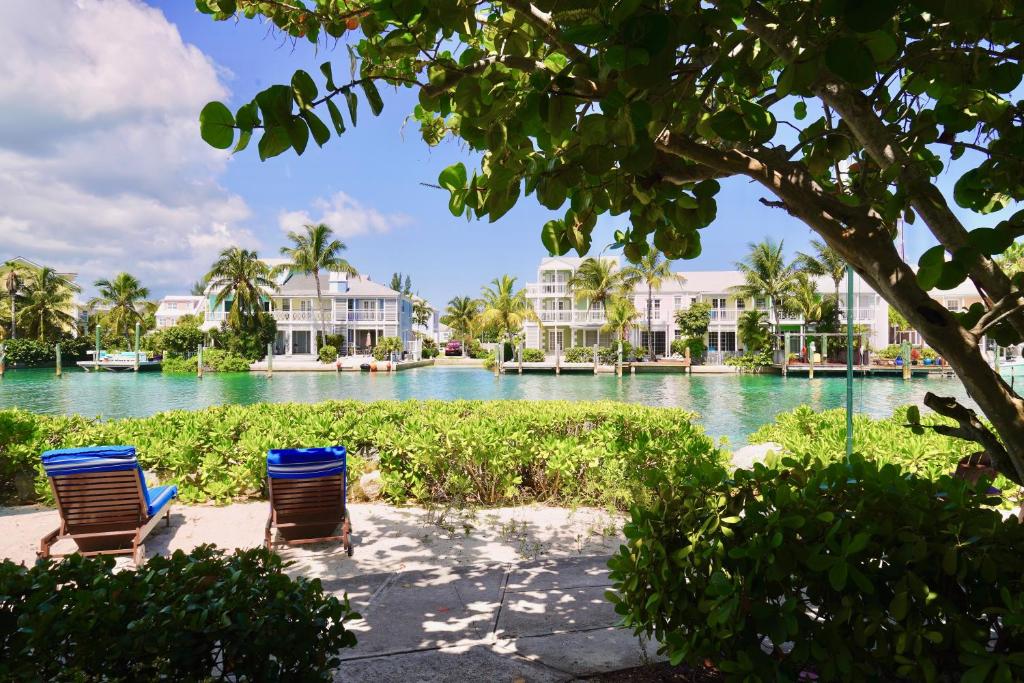 Sandyport Beach Resort photo 3