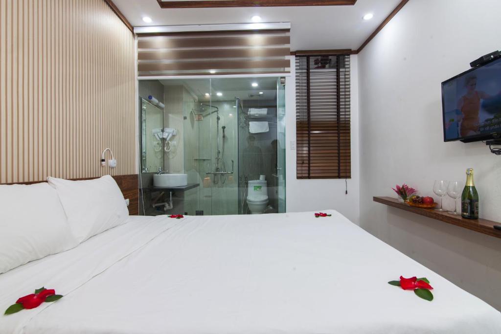 Двухместный (Двухместный номер Делюкс с 1 кроватью), Hanoi Bel Ami Hotel