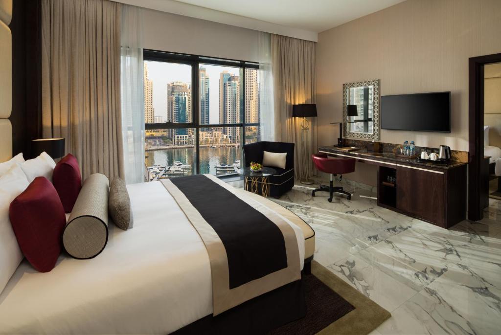 Двухместный (Улучшенный номер с кроватью размера «king-size»), Отель Millennium Place Dubai Marina