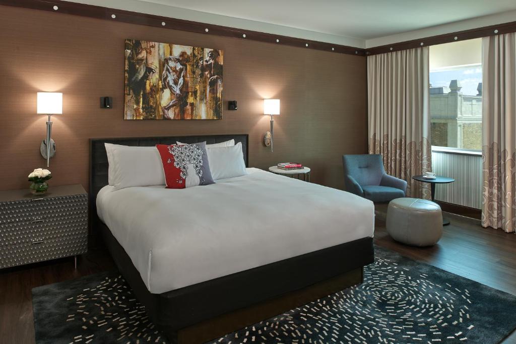 Трехместный (Luxury King Room - High Floor), Sofitel Philadelphia at Rittenhouse Square