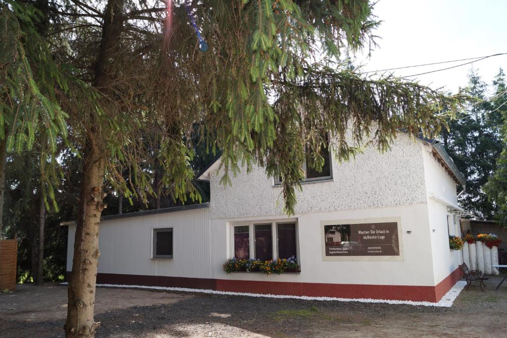 Ferienhaus zum Jagdschlösschen photo 1