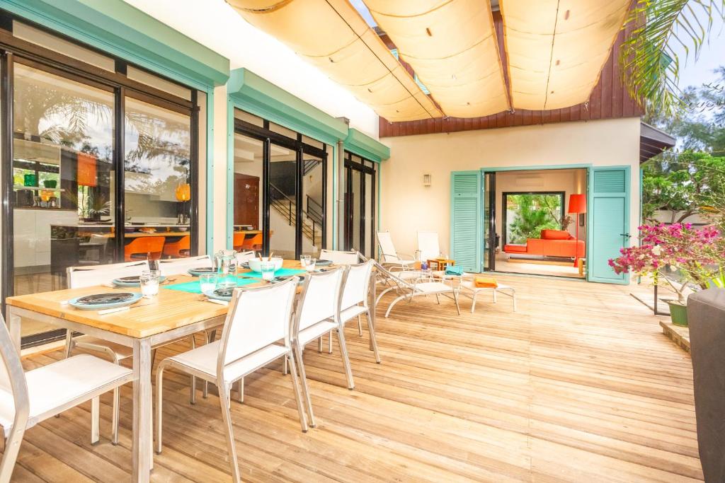 La Musarde, magnifique villa avec piscine chauffée à deux pas de la plage de Boucan Canot photo 3