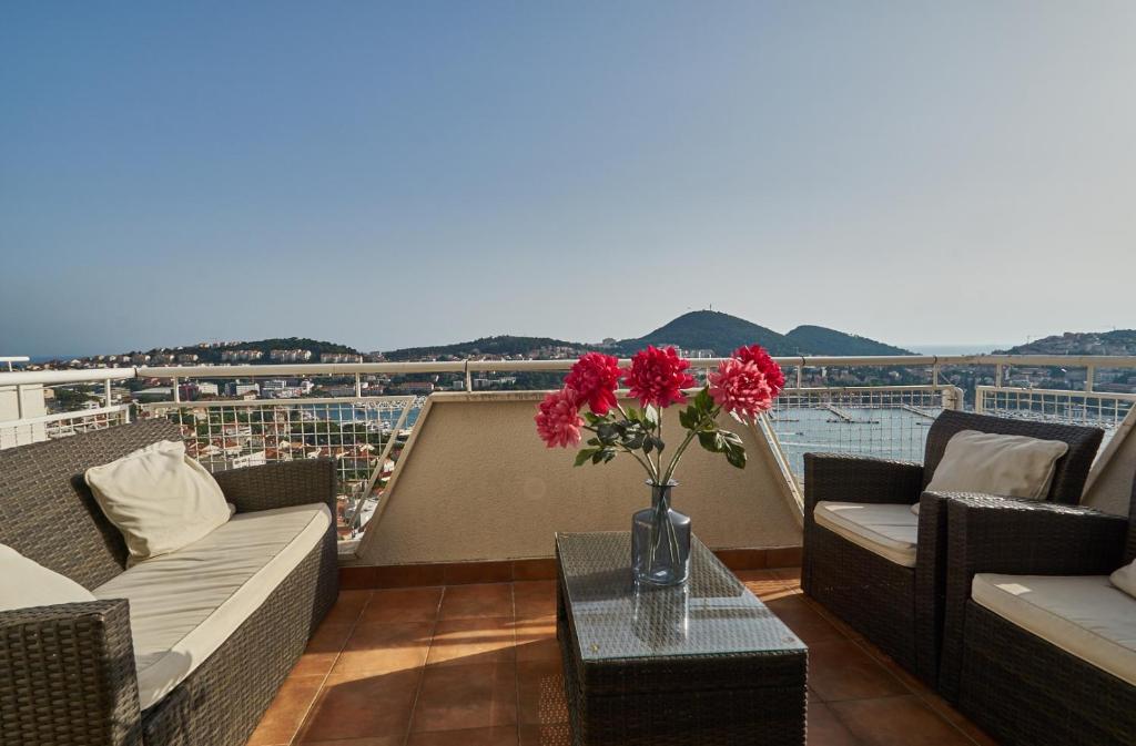 Adriatic Sea View Apartment photo 3