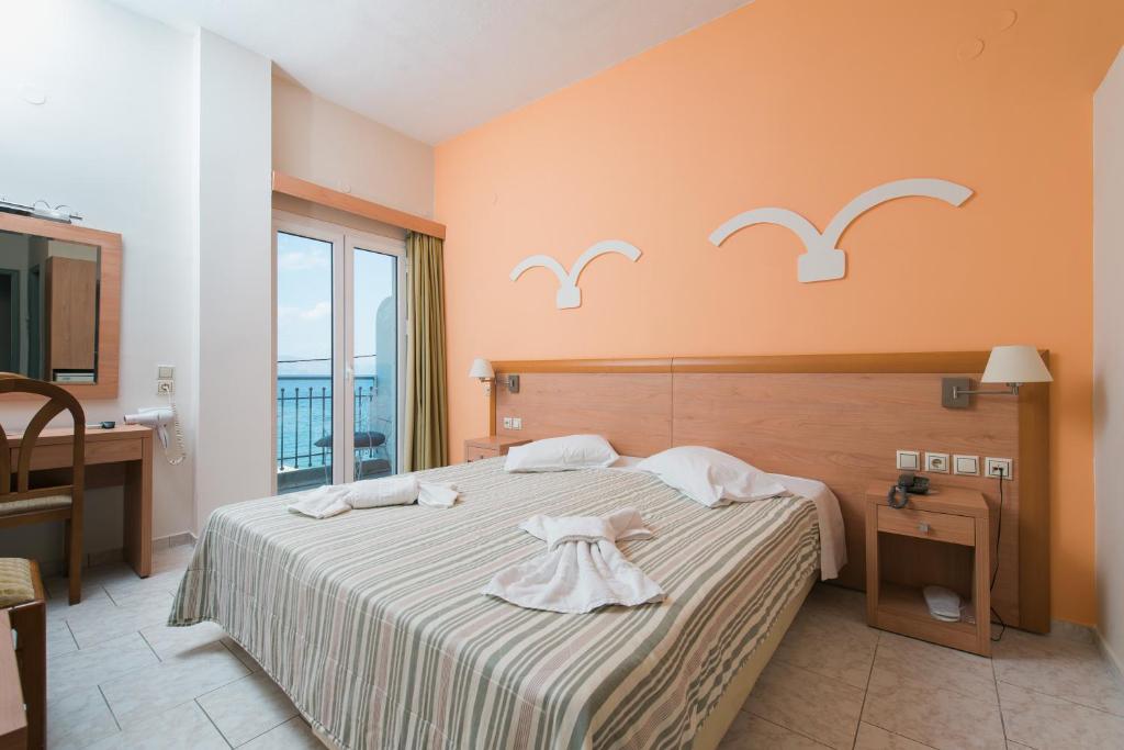 Plaz Hotel photo 4