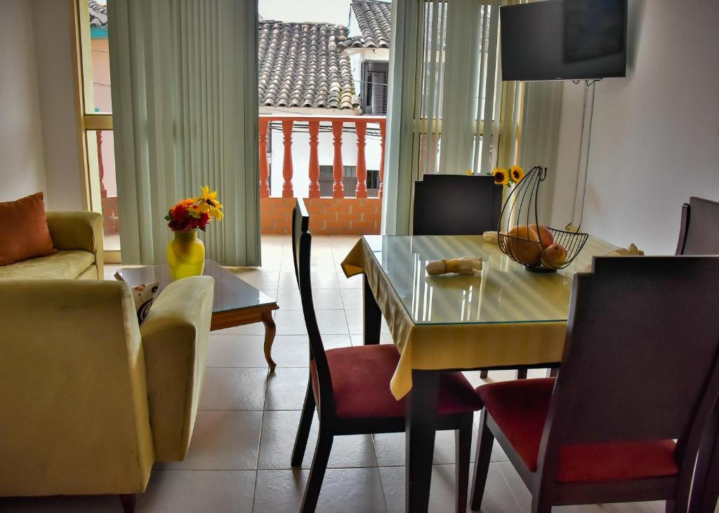 Hotel La Terraza photo 2
