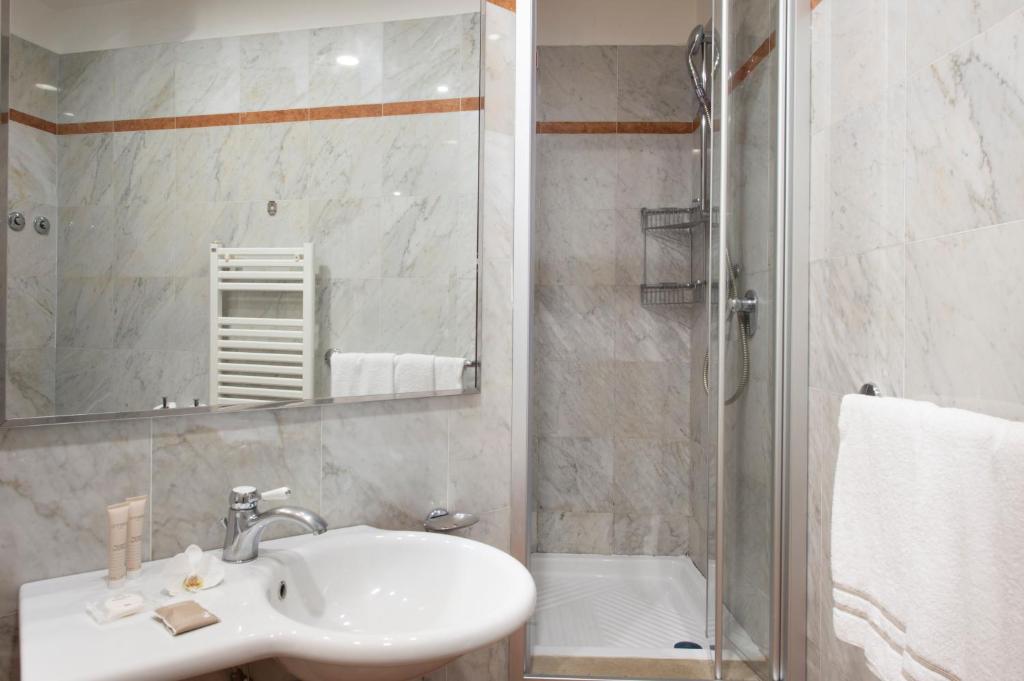 Hotel Grifone Firenze - Urban Pool & Spa photo 4