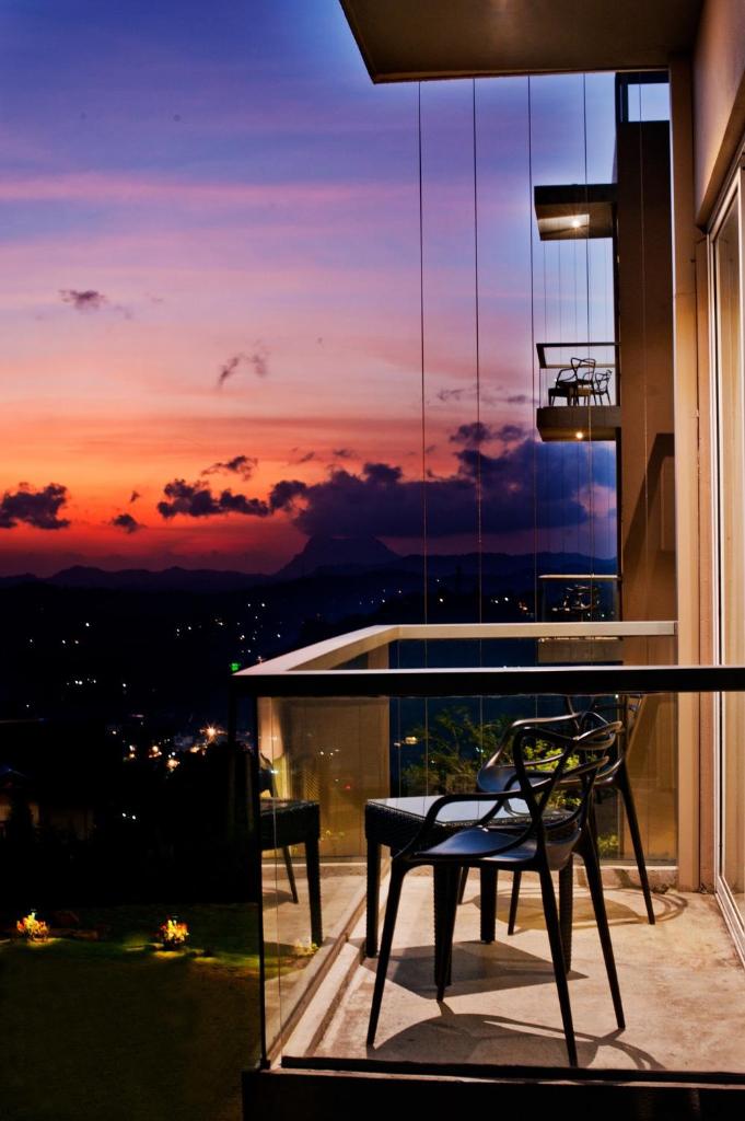 Skyloft Kandy by Aaradhya photo 2