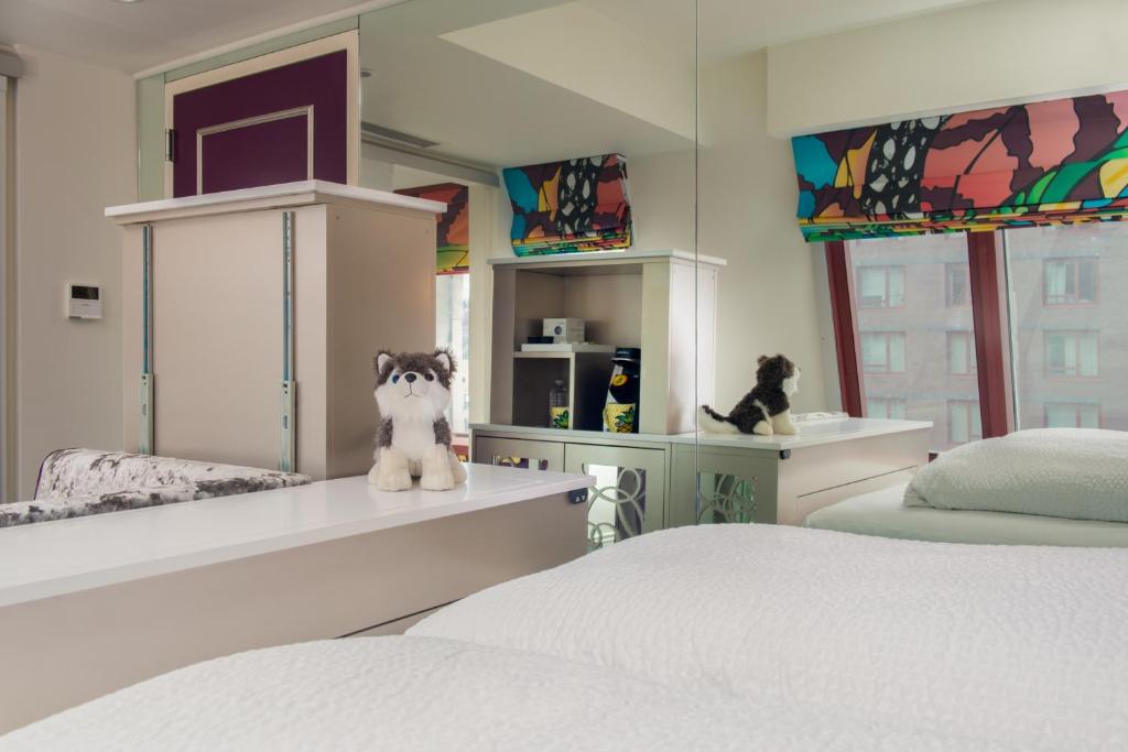 Двухместный (Jewel Box Queen), Staypineapple, An Artful Hotel, Midtown New York