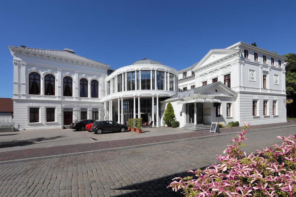 Hotel Am Schloss Aurich photo 1