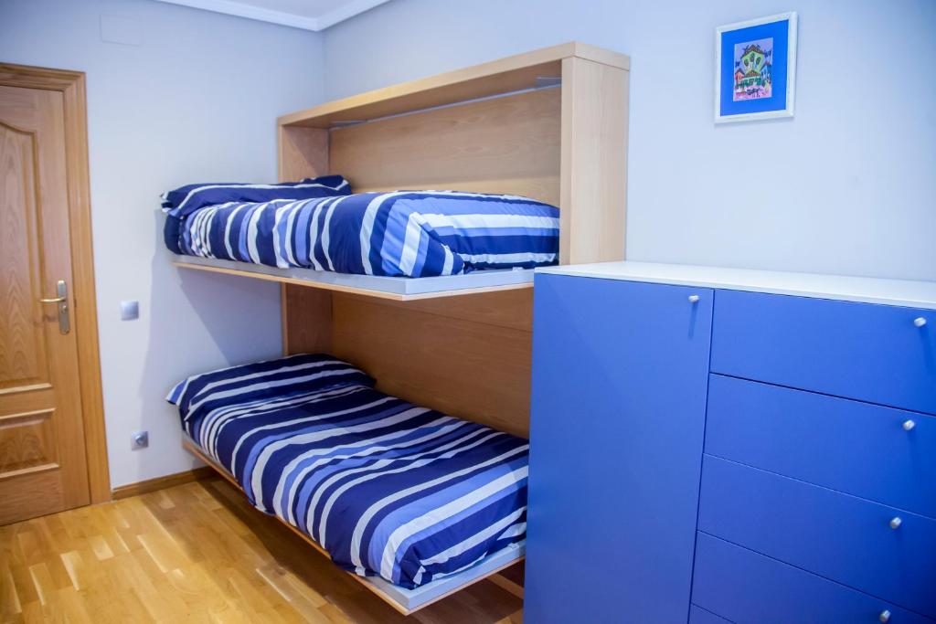 Apartamento 8 - 10 pax Soria - Centro - Tap to explore photos