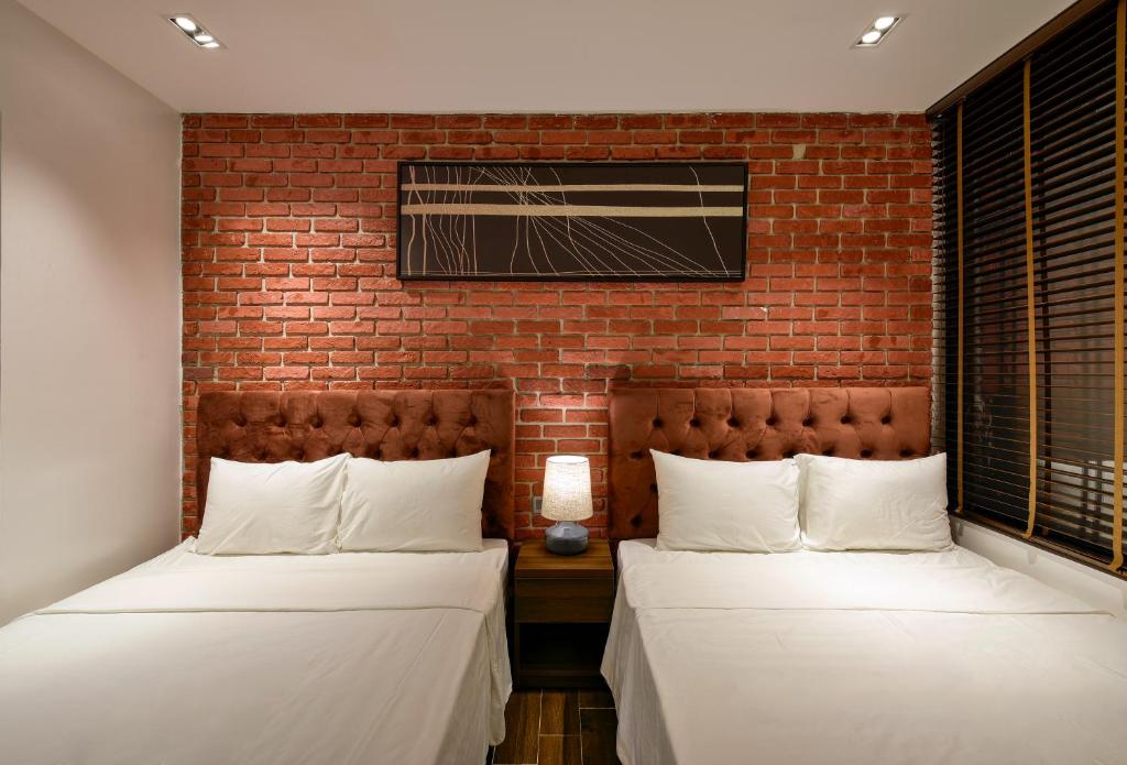 The Marron Hotel