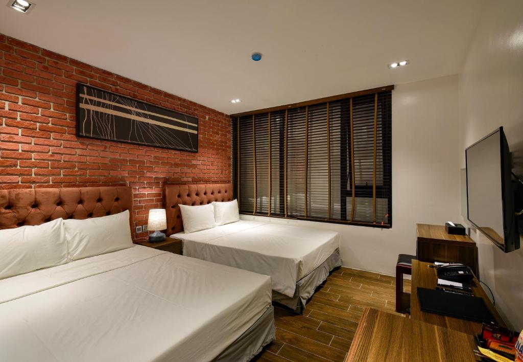 The Marron Hotel