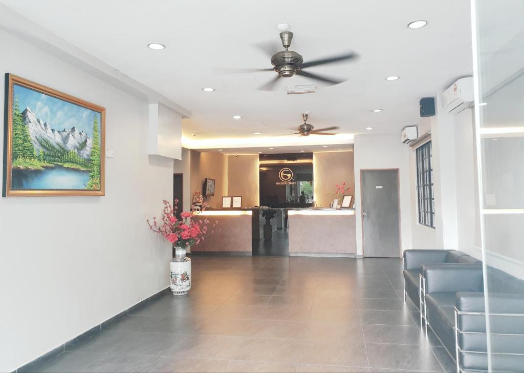 Golden Court Hotel - Tun Abdul Razak photo 4