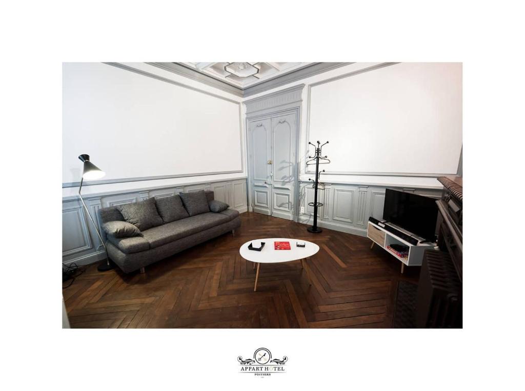 La Suite T2 40m2 avec terrasse 1ch-4pers Appart Hotel Poitiers photo 3