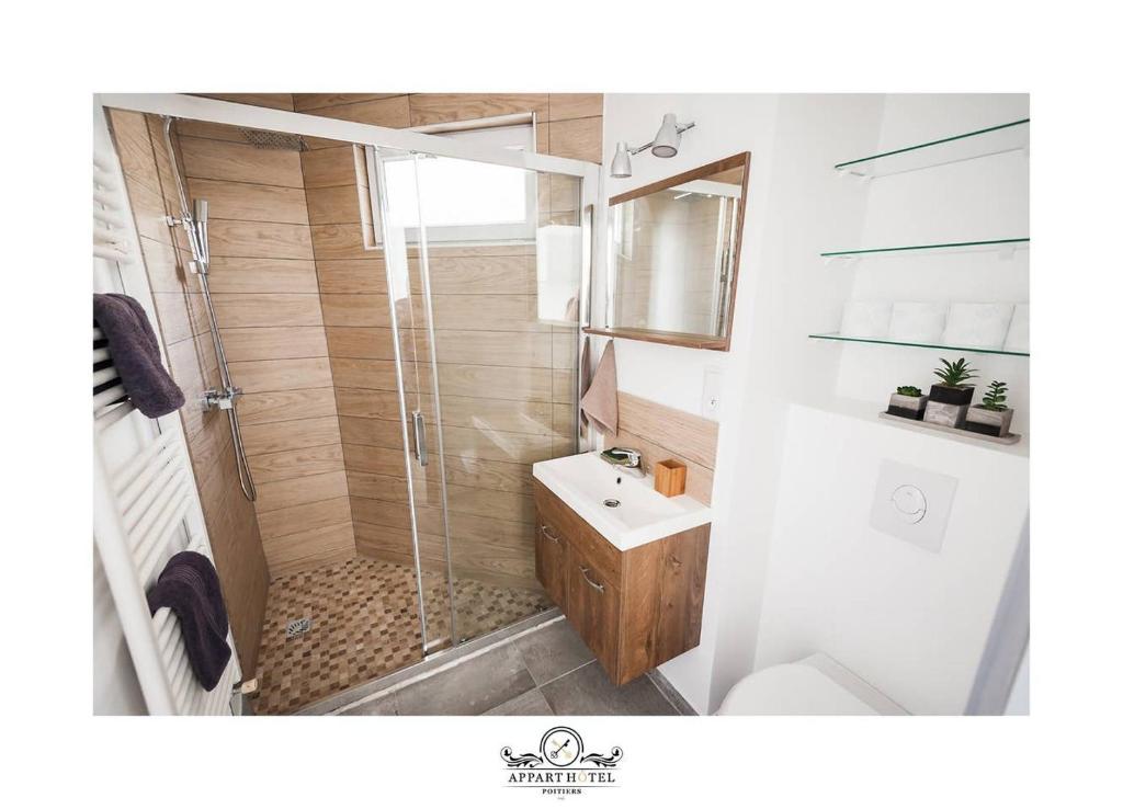 La Suite T2 40m2 avec terrasse 1ch-4pers Appart Hotel Poitiers photo 1