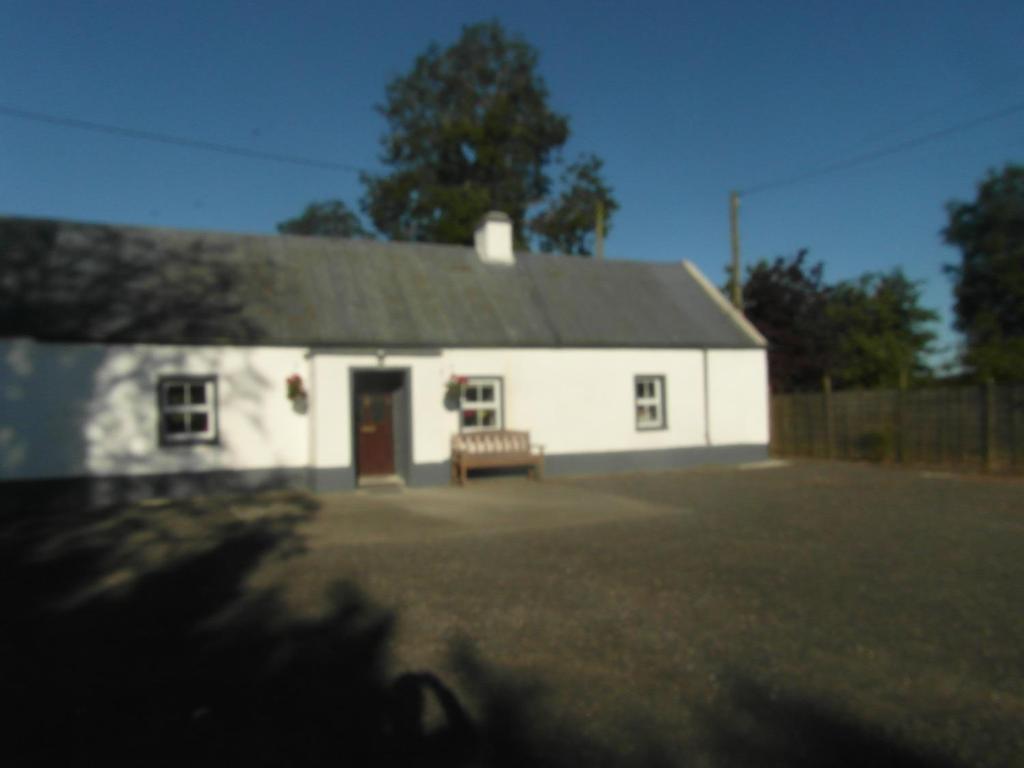 Country Cottage photo 2