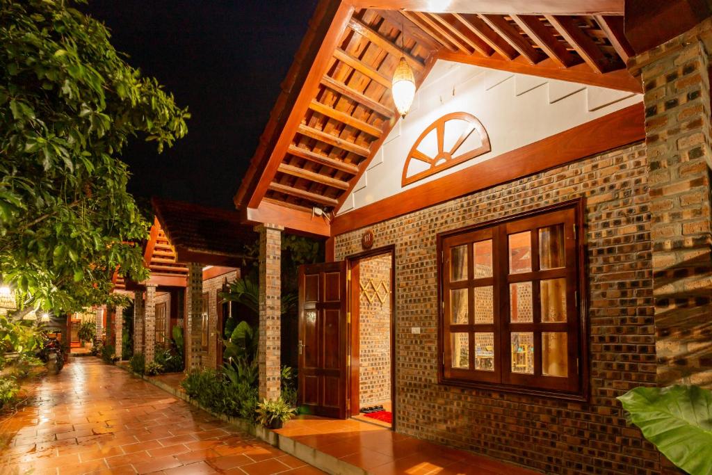 Bai Dinh Eco Homestay