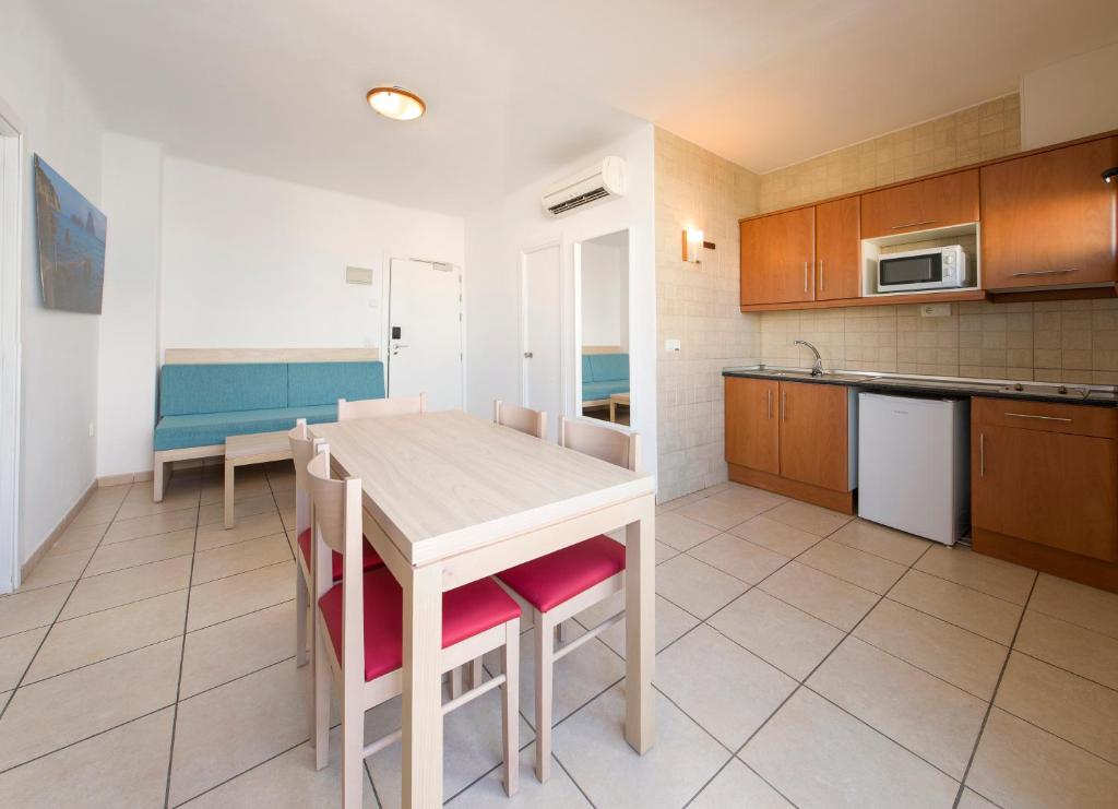 Apartamentos Tramuntana photo 4