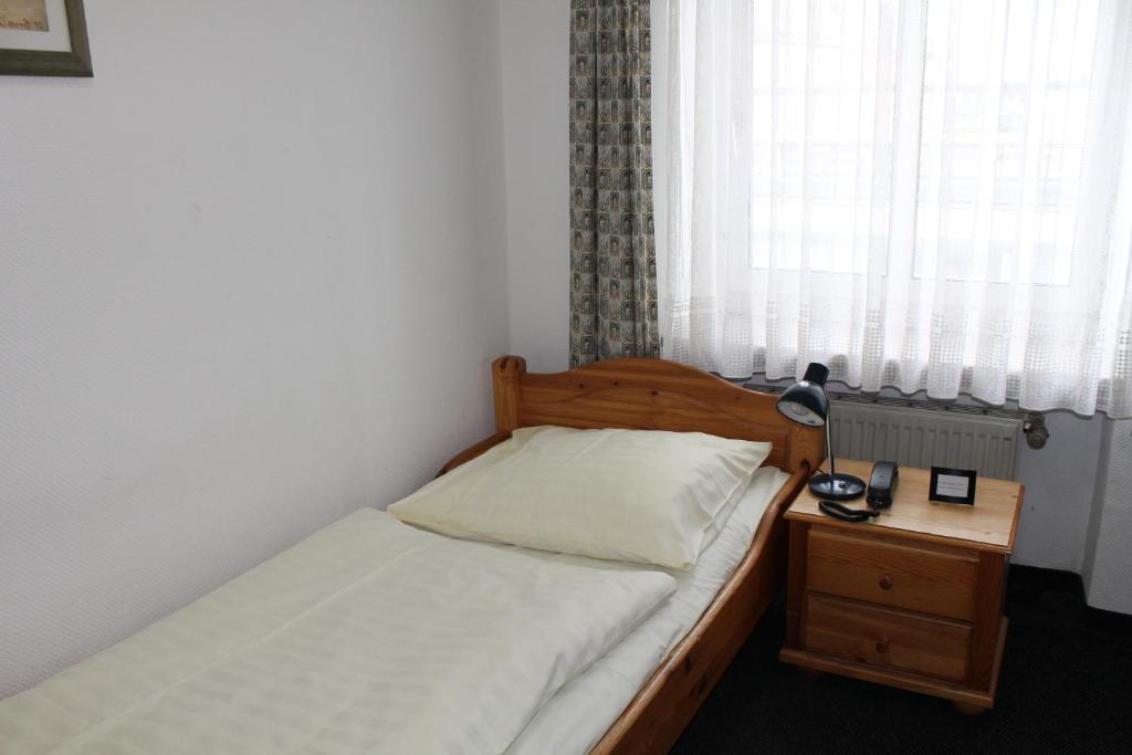 Двухместный (Двухместный номер с 2 отдельными кроватями), Pension Locarno