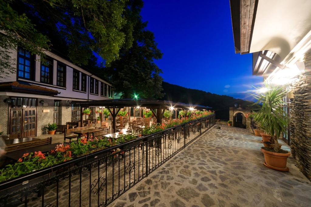 Hotel Manastir Sv. Joakim Osogovski photo 4