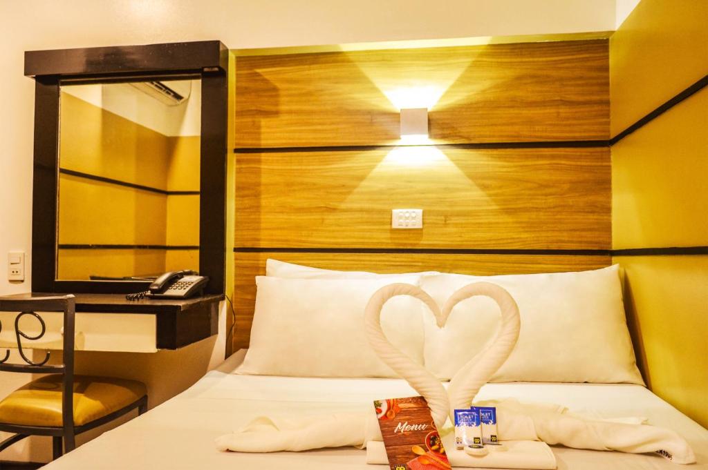 Двухместный (Бюджетный двухместный номер с 1 кроватью), Hotel 99 Cubao