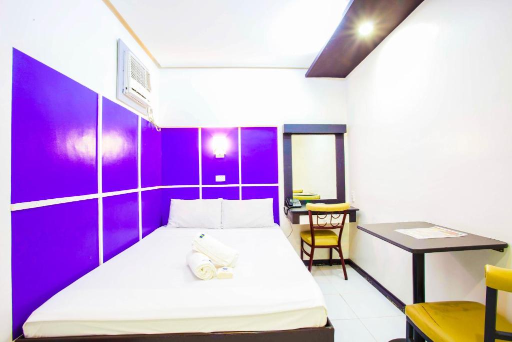 Двухместный (Стандартный двухместный номер с 1 кроватью), Hotel 99 Cubao