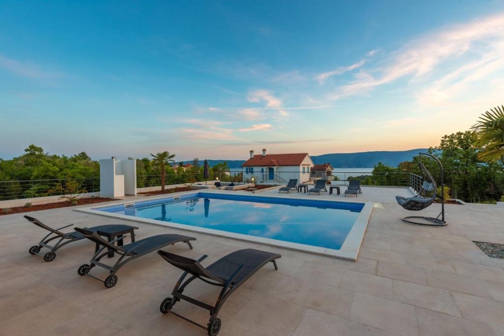 Luxury Villa Quadra photo 3