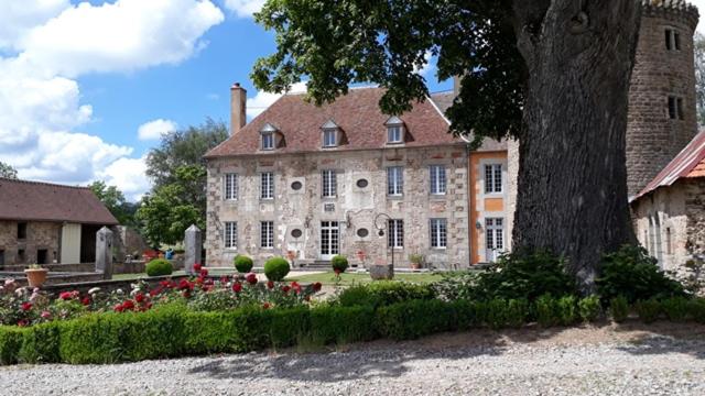 gîte au Château de Sallebrune photo 3