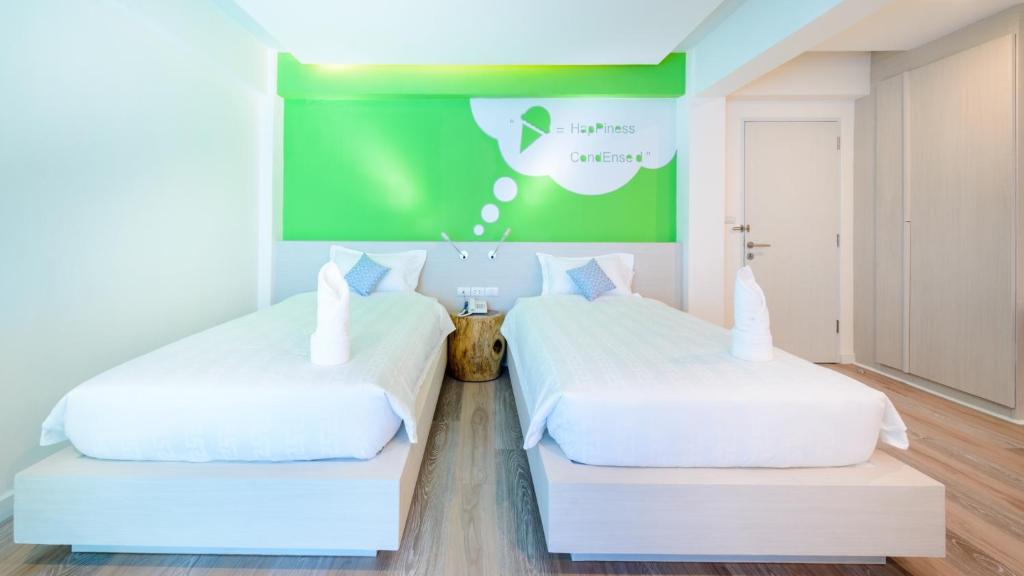 Двухместный (Двухместный номер Делюкс с 2 отдельными кроватями), The Tint At Phuket Town