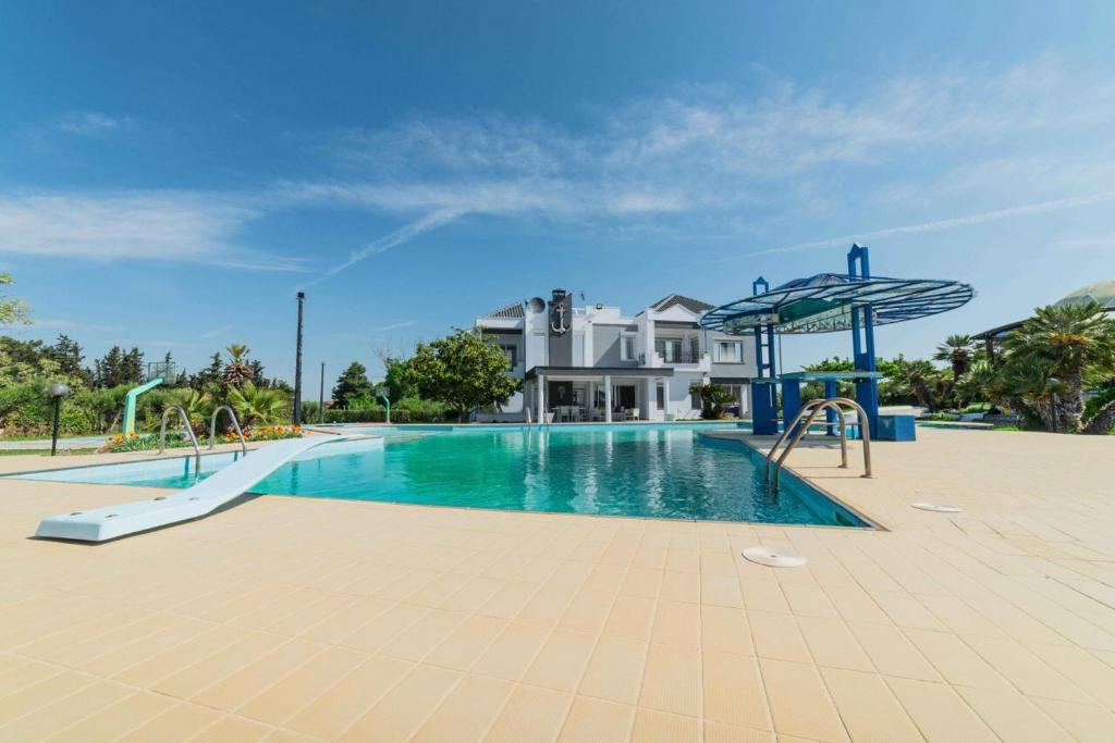 One Villa - Calm and Peace in our Private Beach photo 2