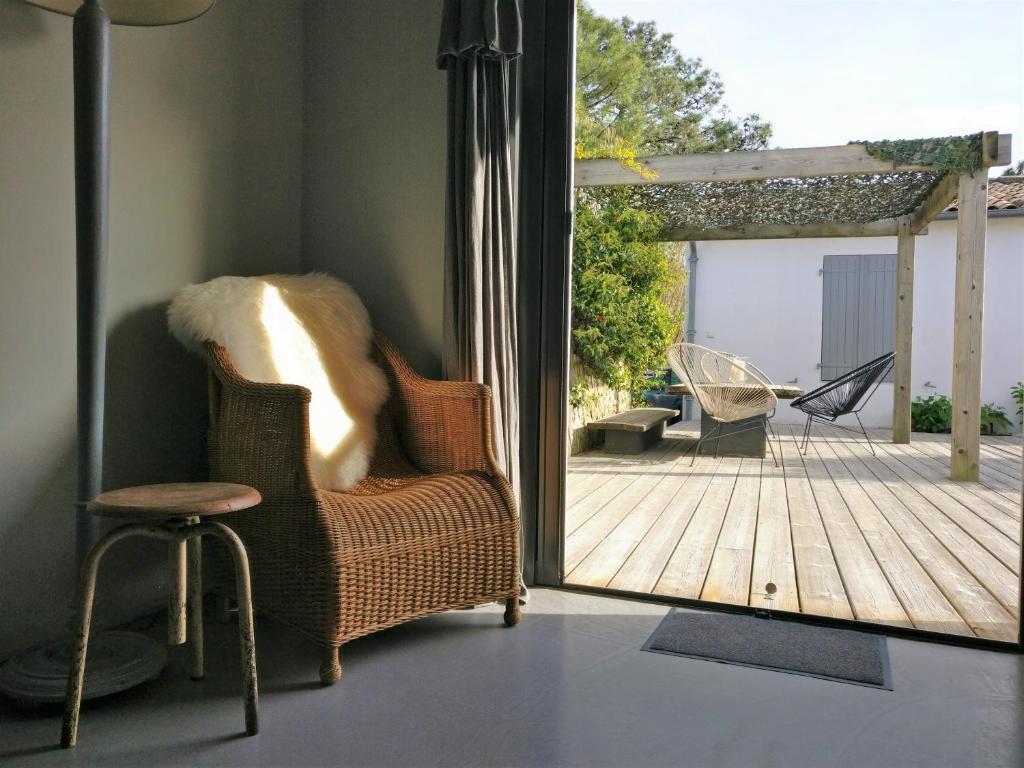 Derrière la plage : suite, patio et pergola photo 3
