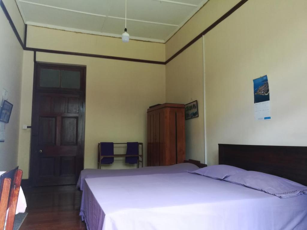 Morris Bungalow photo 2