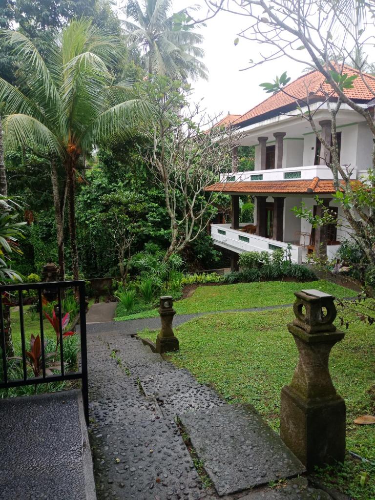 Двухместный (Улучшенный двухместный номер с 1 кроватью), Argasoka Bungalows