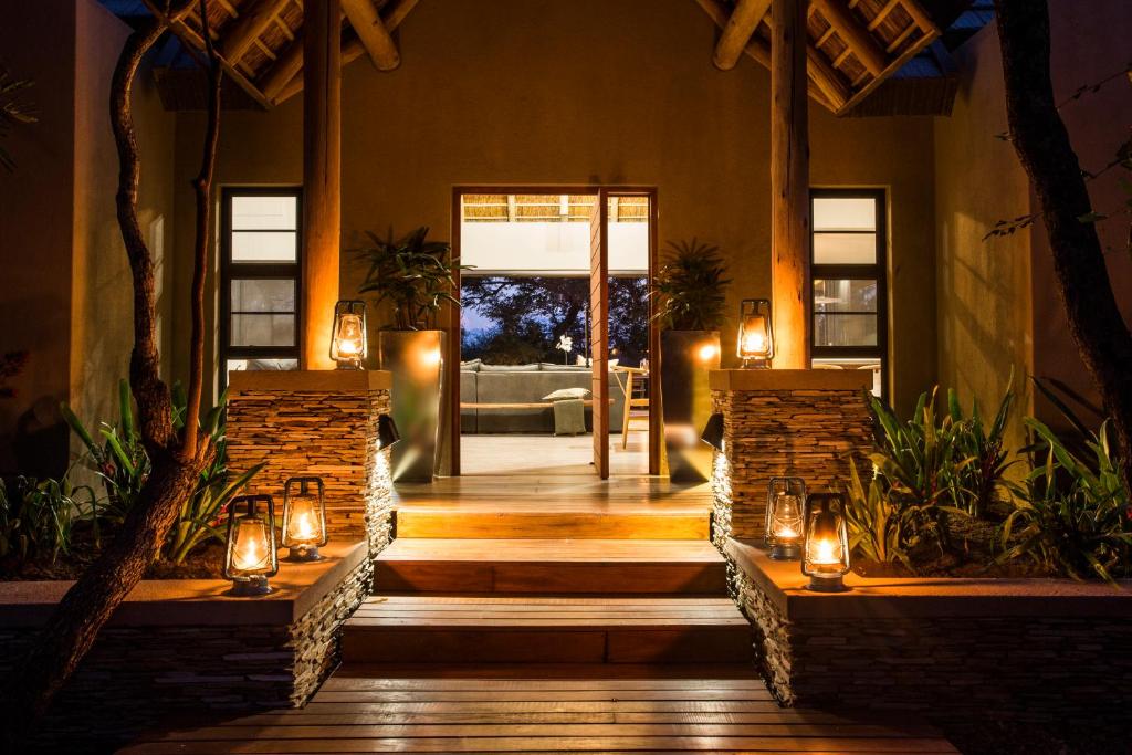 Moya Safari Lodge & Villa photo 4