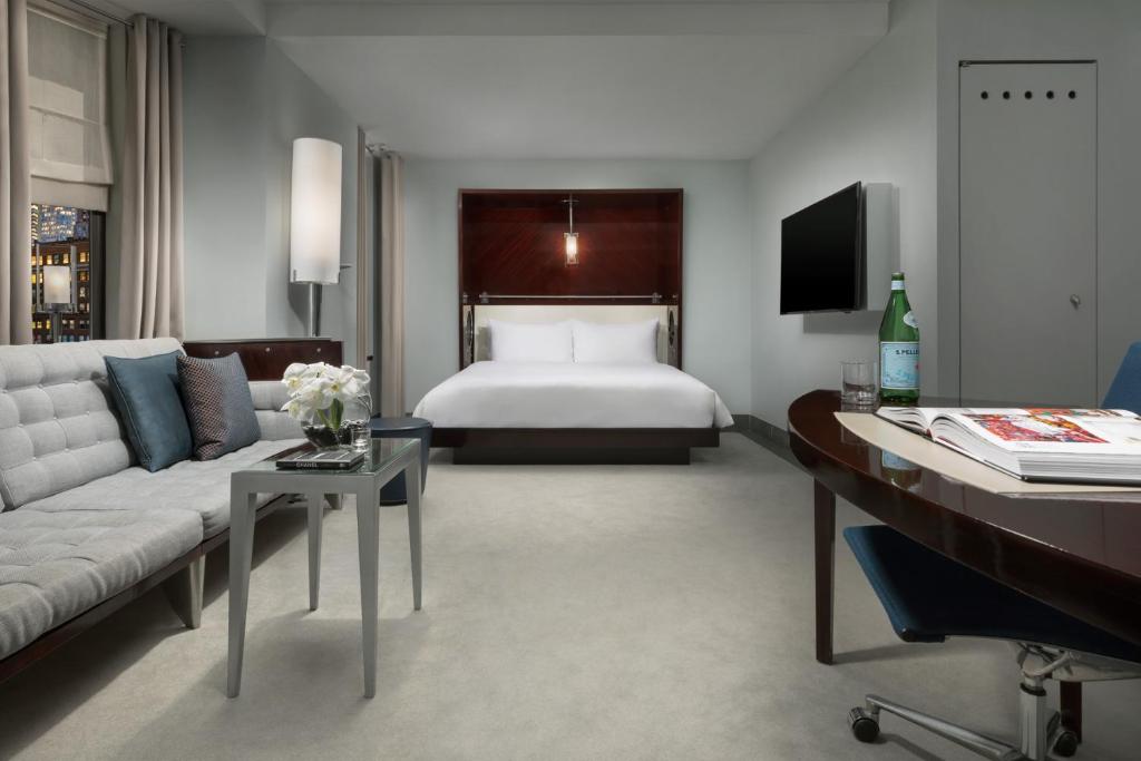 Двухместный (Номер Делюкс с кроватью размера «queen-size»), Royalton New York