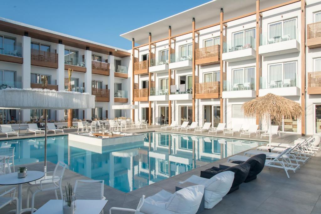 Enorme Ammos Beach Resort photo 1