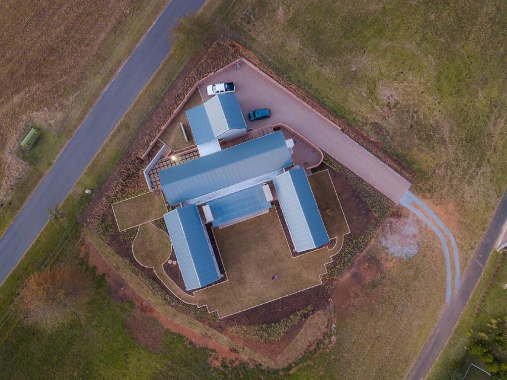 House 222 Gowrie Farm photo 1