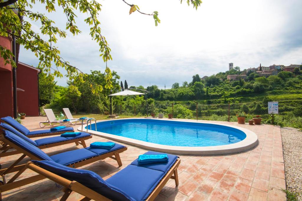 Villa Mamma Mia Oprtalj photo 1