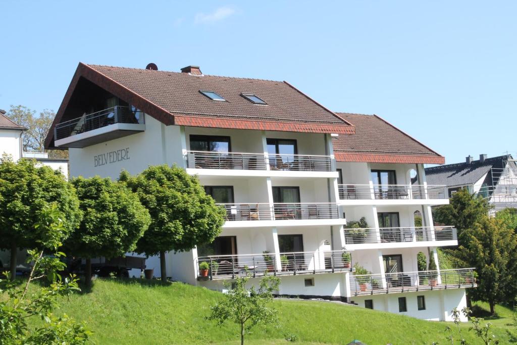 BELVEDERE - das BIO HOTEL Garni & SuiteHotel am Edersee ! Unser Geschenk für Sie, auch die GästeCard GrimmHeimat! photo 3