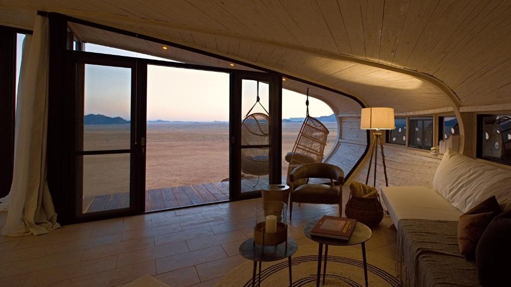 Desert Whisper photo 1