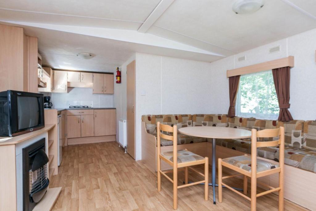 HH Laambeek Mobile Home photo 3