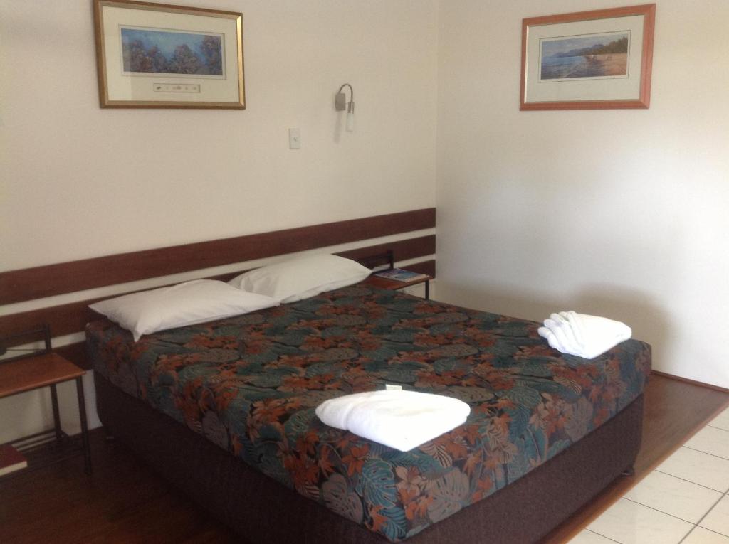 Demi View Motel Room Type - Queen Suite