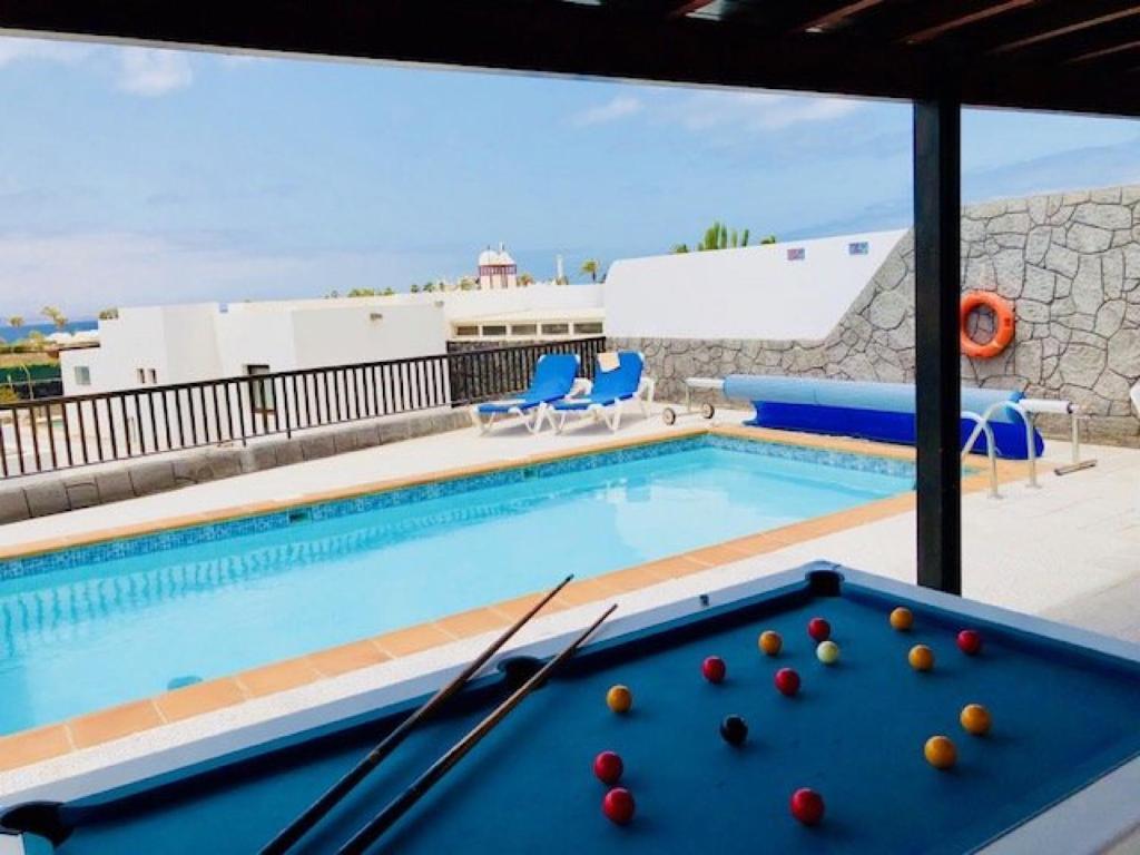 Villa Neptuno with private pool, sea view, Sat-tv & free Wifi photo 1