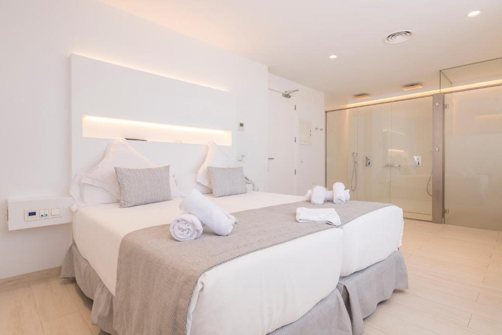 Sindic Hotel - Adults Only photo 2