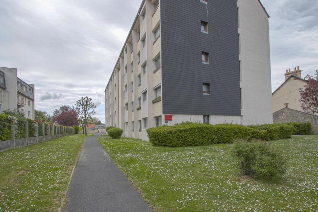 APPARTEMENT MODERNE A CAEN POUR 4 PERSONNES photo 4