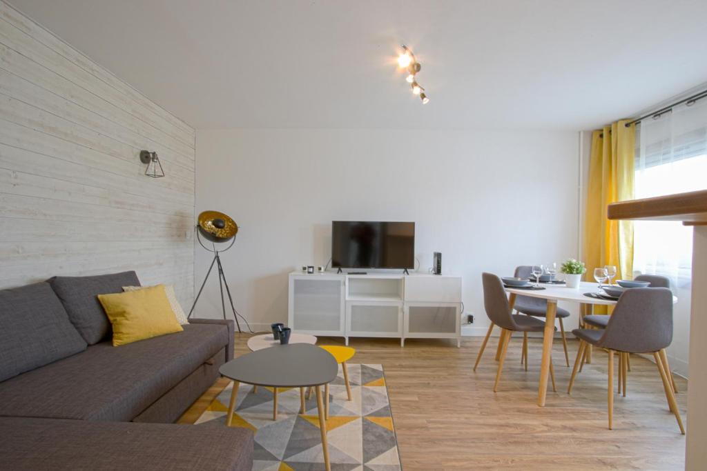 APPARTEMENT MODERNE A CAEN POUR 4 PERSONNES photo 1