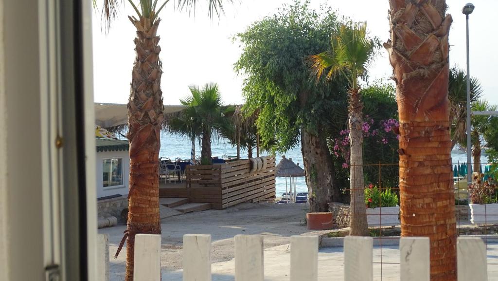 Seaside Cabin Ksamil