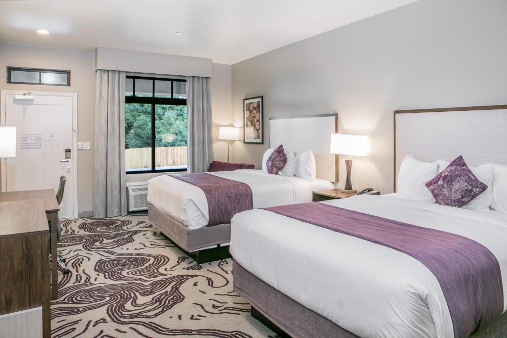 Hotel Siri Downtown - Paso Robles photo 2