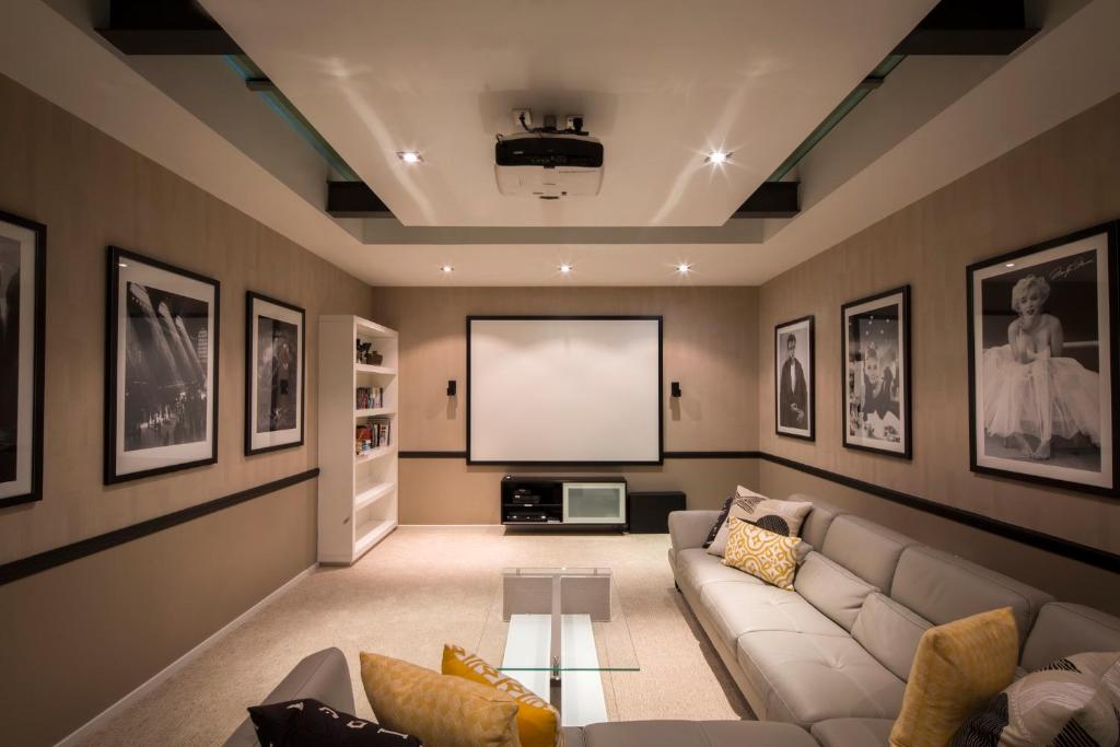 Papillon, a Relax it's Done luxury holiday home photo 2